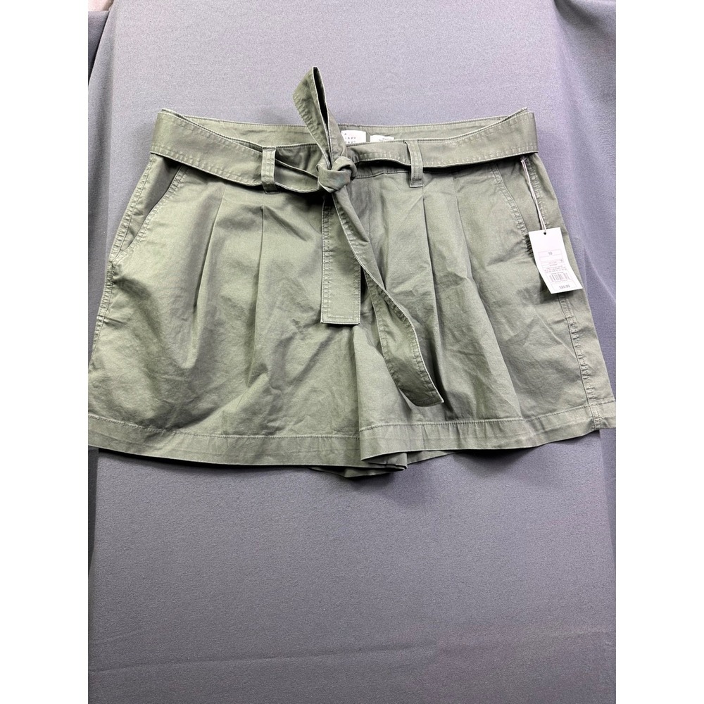 A New Day Olive Green High Rise Tie Waist Pleated Shorts Size 18 NWT‎
